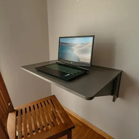 Apartment Seashell