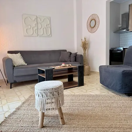 Seashell Apartment