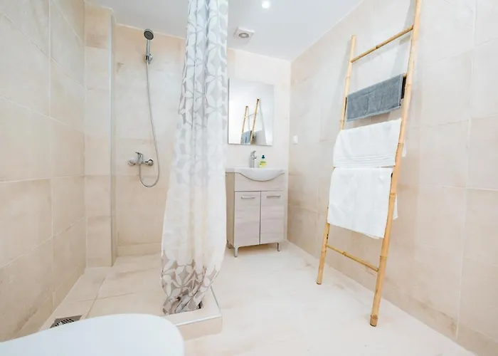 Seashell * 尼亚米卡尼奥纳